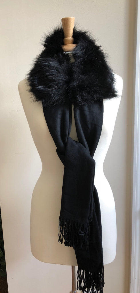 Beautiful Winter Coat Scarf