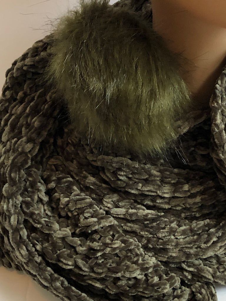 Olive Green-Winter Scarf with Faux Fur Tips